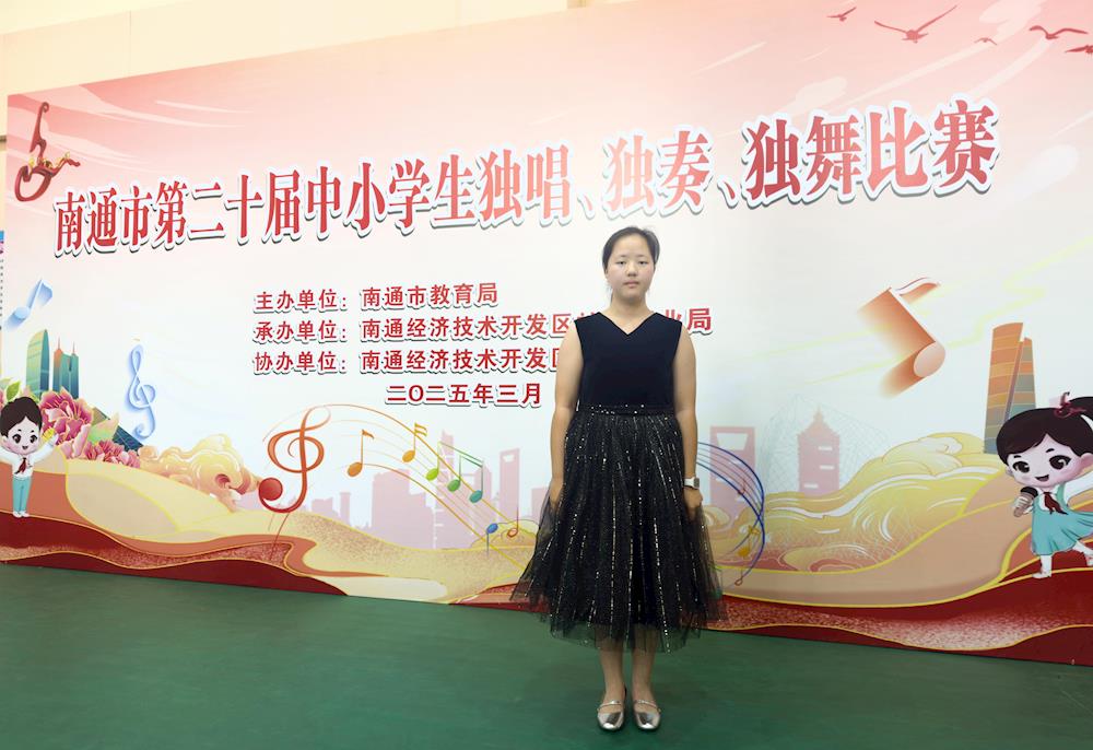 daa84764c40741ef9edf2112e0fe87e7.jpg